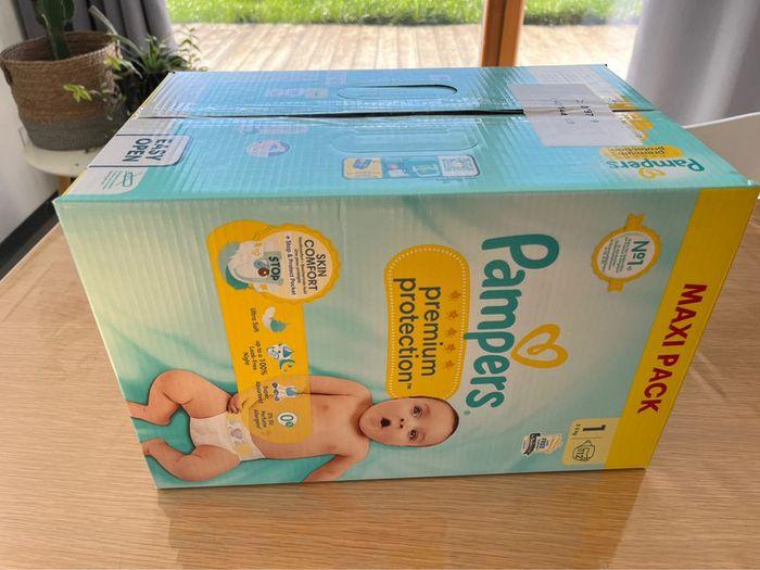 Couches Pampers neuves Maxi pack Premium protection taille 1 de 2 à 5 kg - photo numéro 5