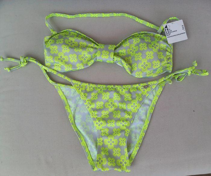 Maillot de bain 2 pièces neuf - photo numéro 1