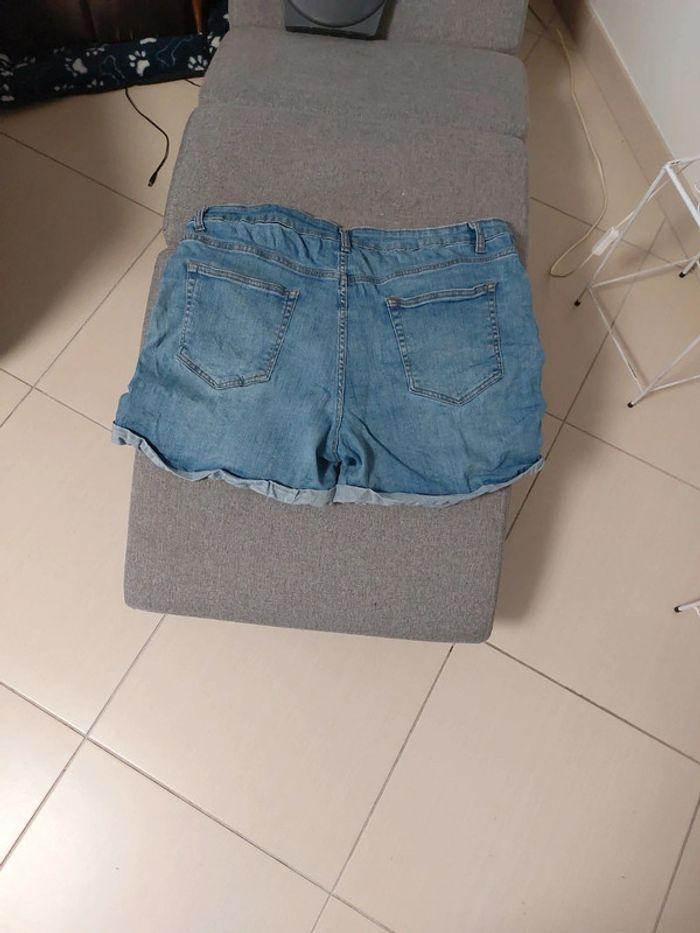 Short jeans  grande taille - photo numéro 2