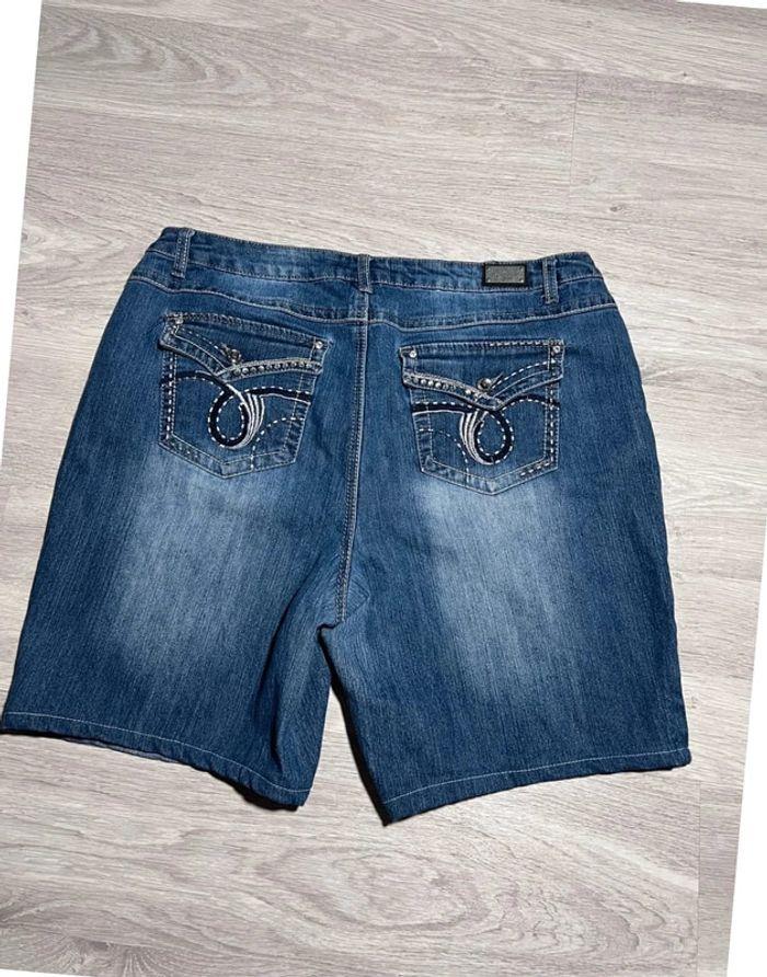 🩳 Short vintage brodé hip hop en jean Bleu Taille XL 🩳 - photo numéro 1