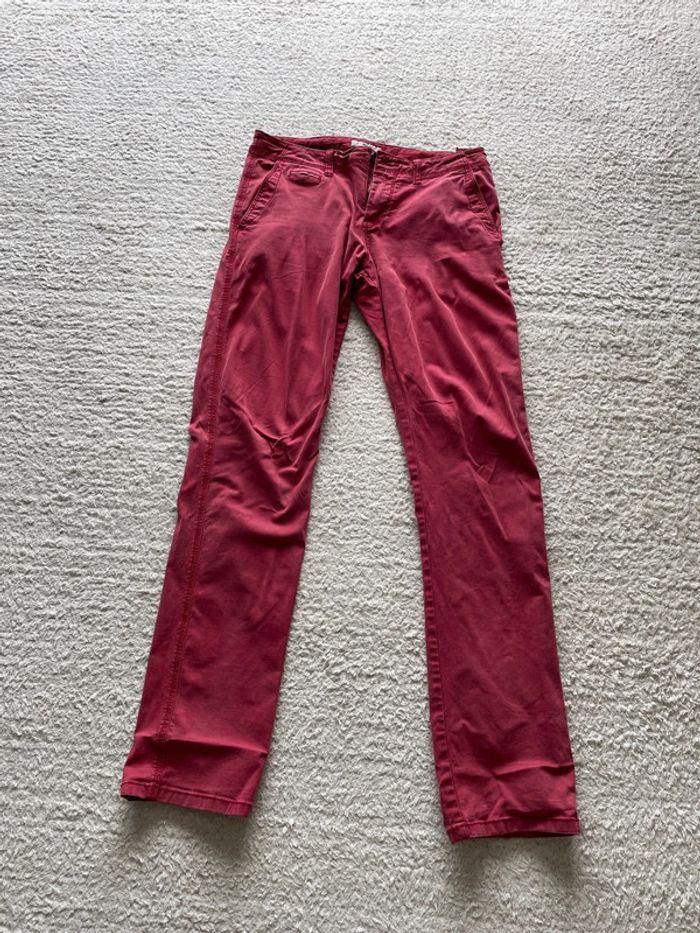 Pantalon rouge - photo numéro 1