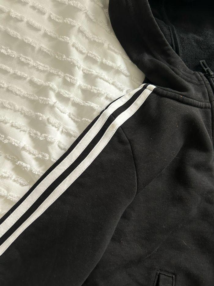 Pull à zip adidas taille 10 ans - photo numéro 3