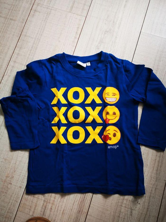 Tee-shirts longues manches emoji 5 ans - photo numéro 1