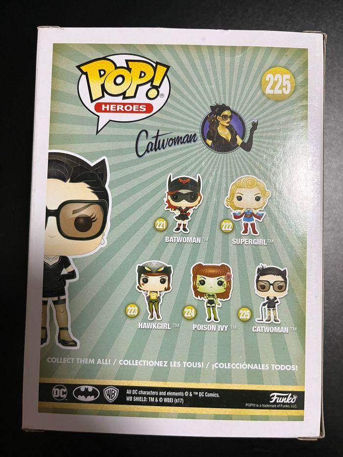 Funko pop DC Comics catwoman chase 225 - photo numéro 3