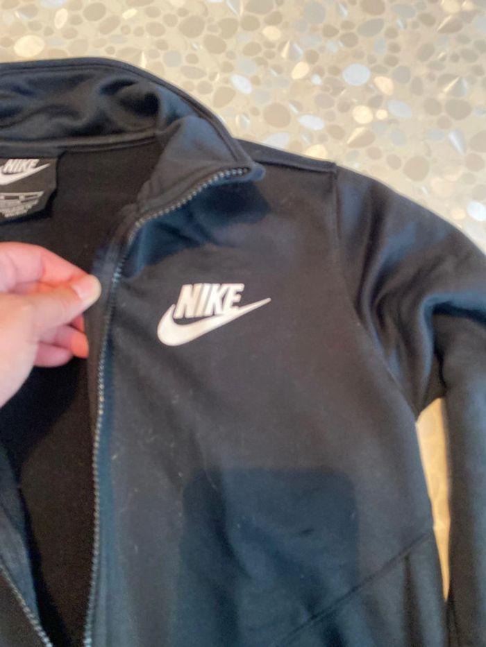 Veste nike - photo numéro 3