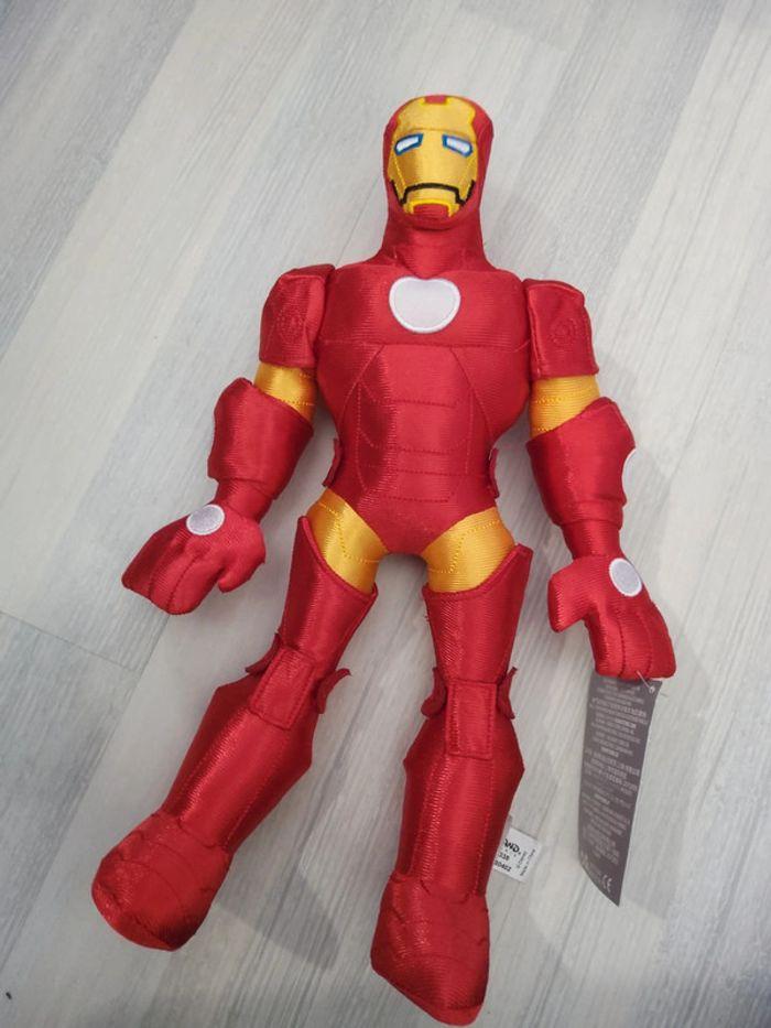 Figurine peluche Iron Man - photo numéro 1