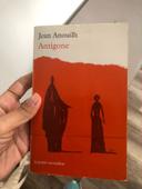 Antigone livre