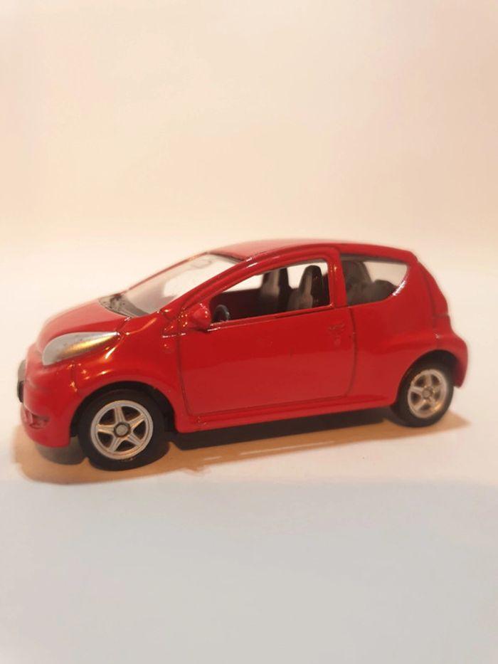 Welly Citroën C1 Rouge - 1/60 - photo numéro 1