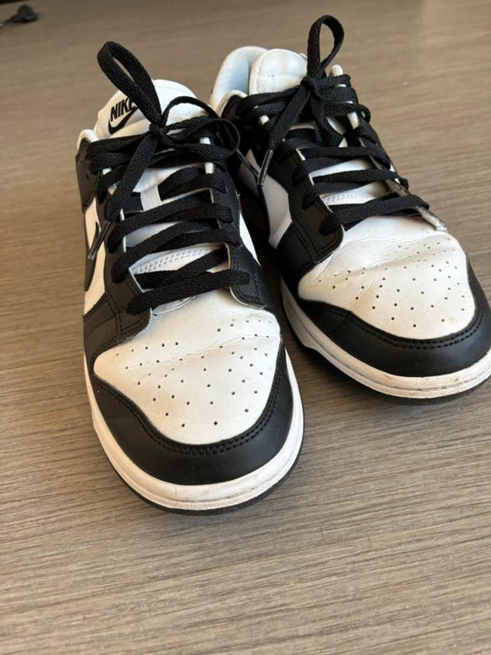 Nike Jordan 1 dunk low panda pointure 43 - photo numéro 2