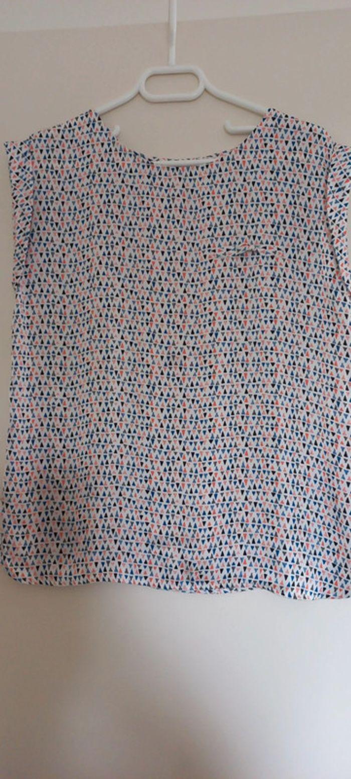 Blouse à motifs,  très jolie, taille 40 - photo numéro 1