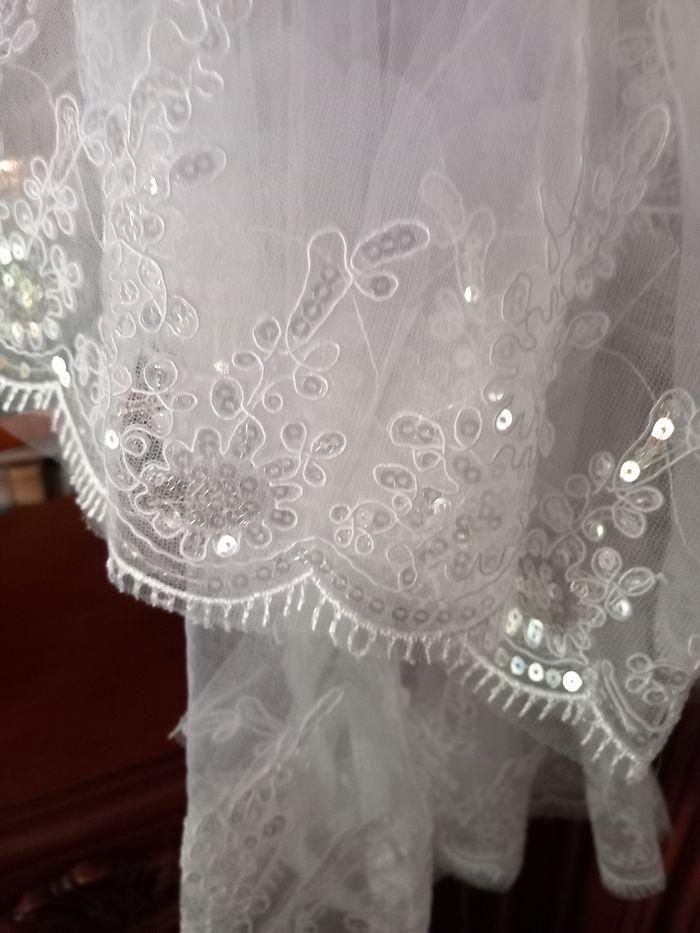 Voile de mariée en tulle blanc et paillettes - photo numéro 5