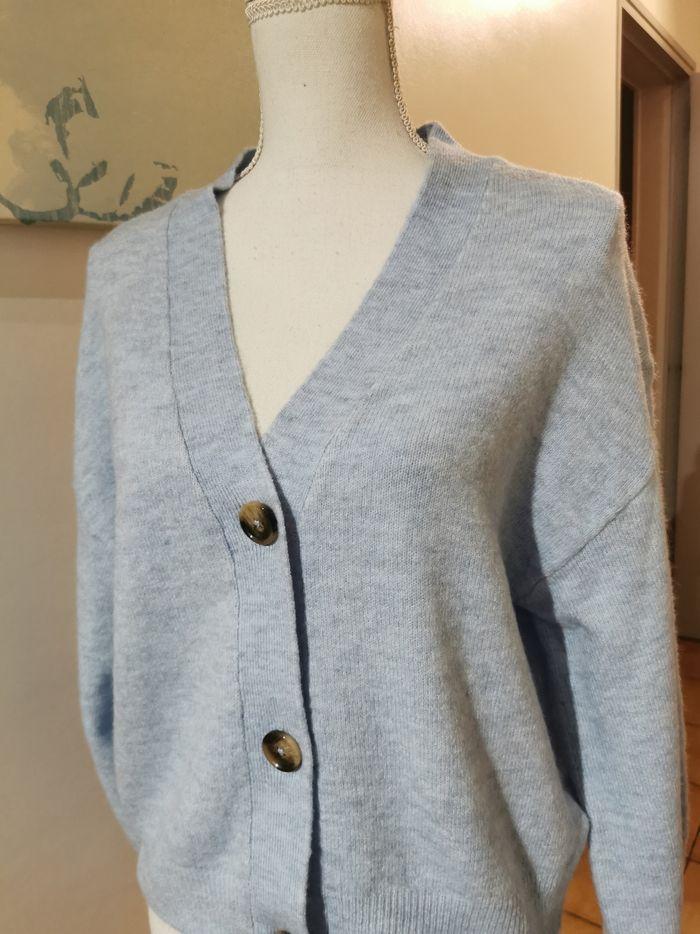 Cardigan neuf oversize H&M taille S laine bleu clair automne hiver - photo numéro 2