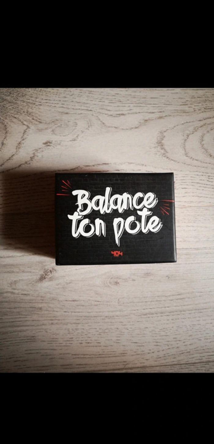 Jeu de cartes '' Balance ton pote '' - photo numéro 1