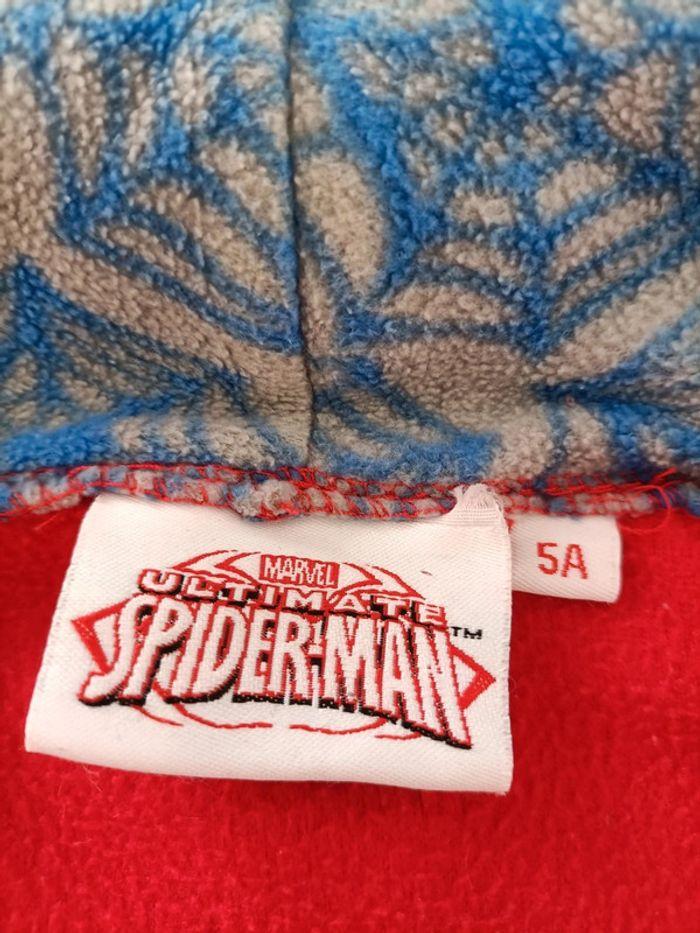 Robe de chambre rouge spiderman 5 ans - photo numéro 4