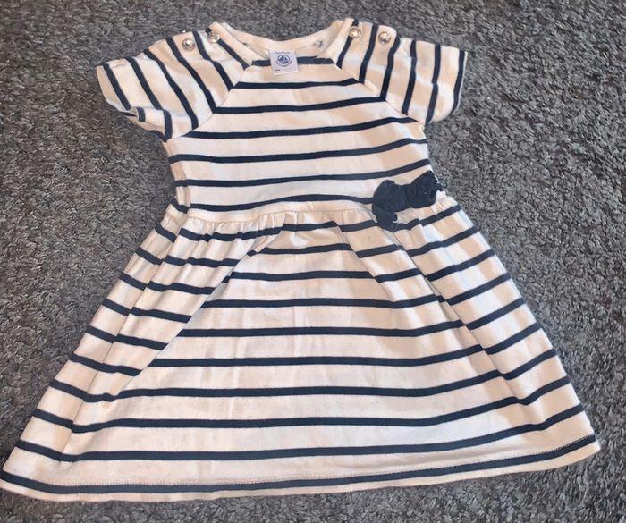 Robe Petit Bateau 12 mois