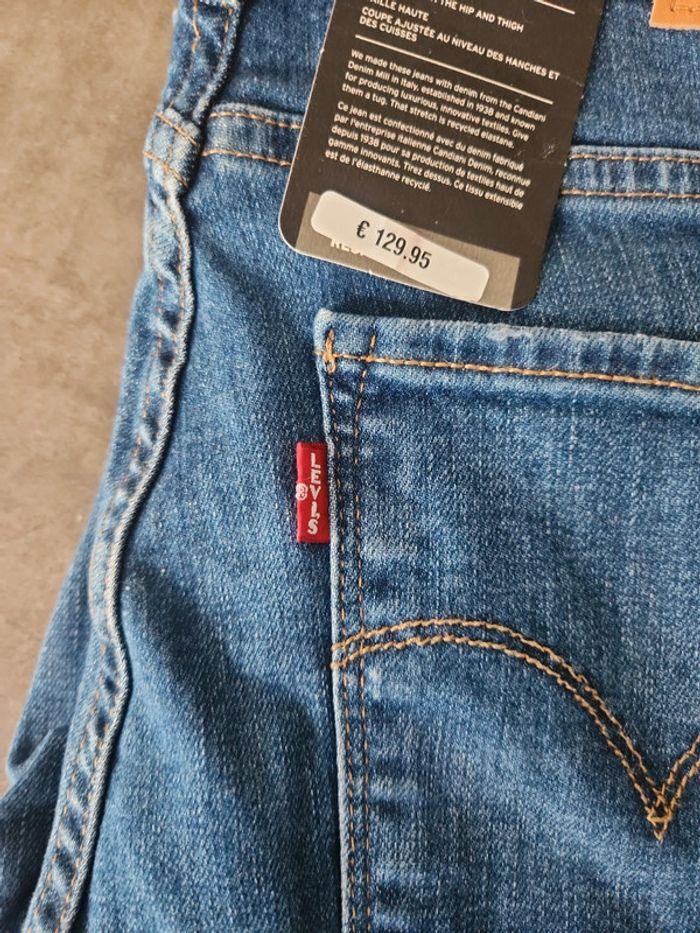 Jean bleu Levi's 721 High Rise skinny 27 x 32 neuf - photo numéro 2