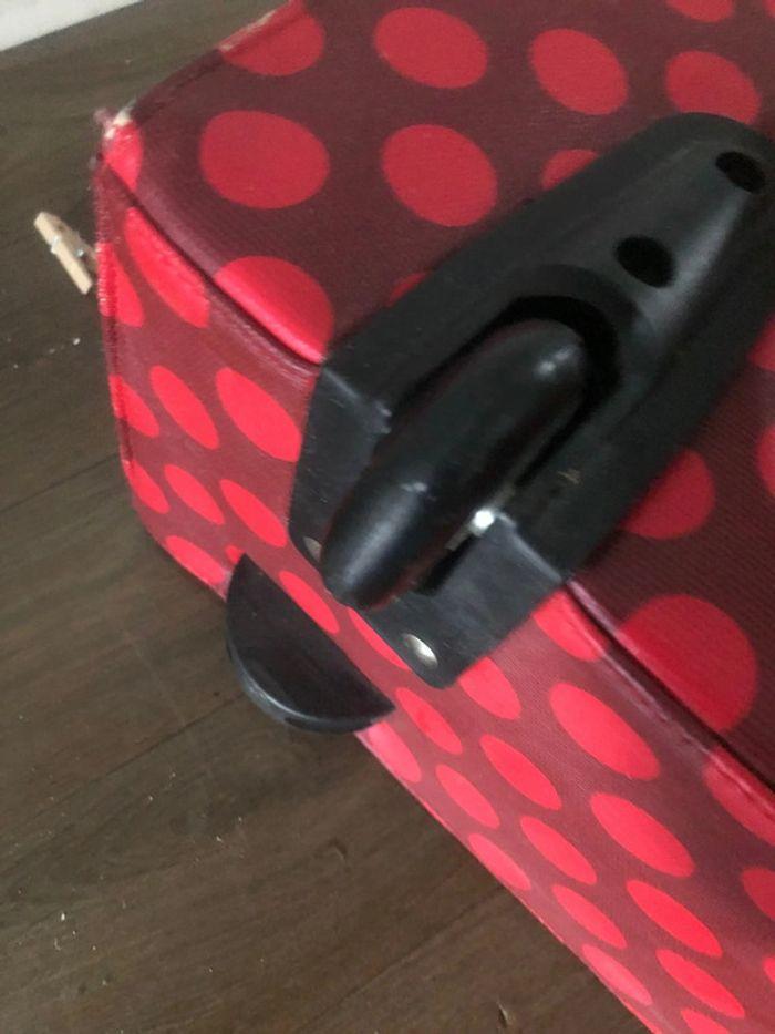 Valise cabine à roulettes qualité . - photo numéro 5