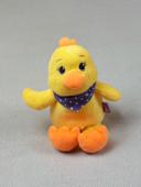 Peluche doudou poussin jaune orange bandana violet à pois 24 cm MILKA