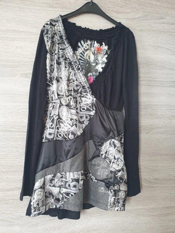 Blouse Desigual noire taille XS - photo numéro 1