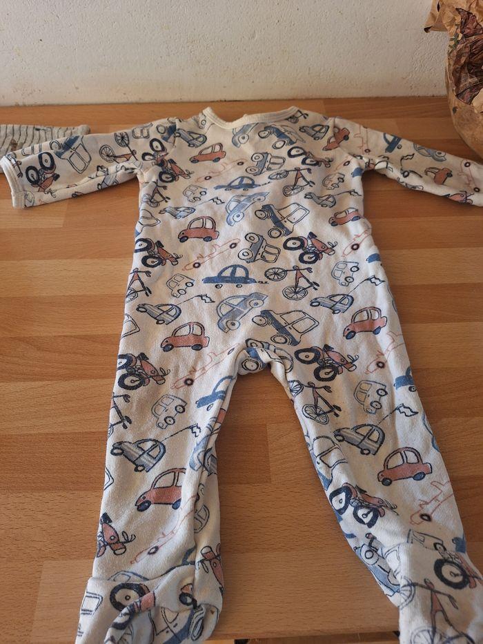 Lot pyjamas  chauds + 1 haut de pyjama - photo numéro 3