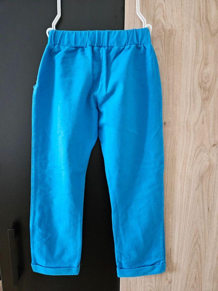 Pantalon fille 8 ans - photo numéro 2