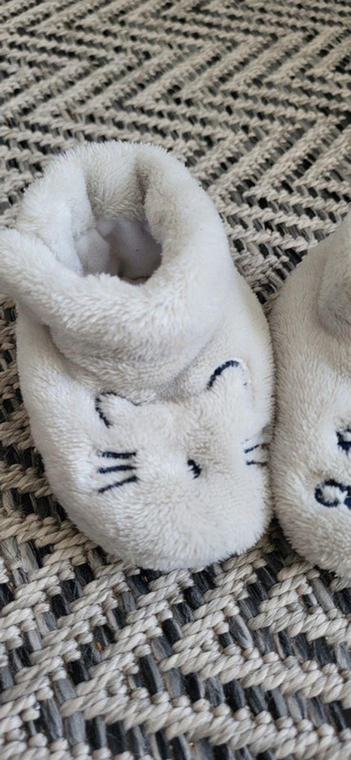 Chaussons bébé gris chat 6/12 mois - photo numéro 2