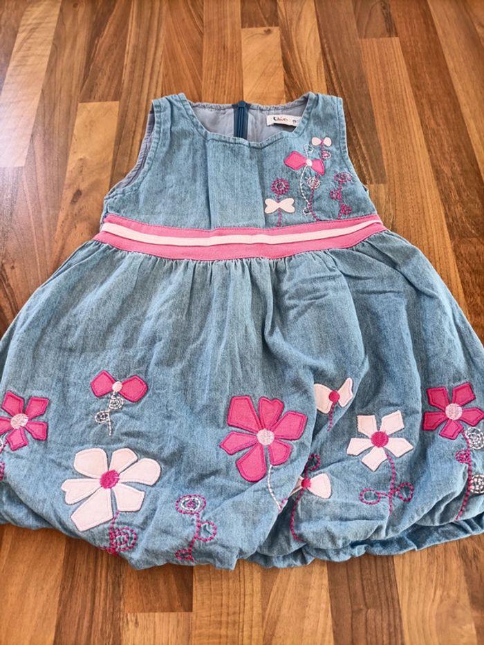 Robe jean avec fleurs 3 ans chicappie - photo numéro 2