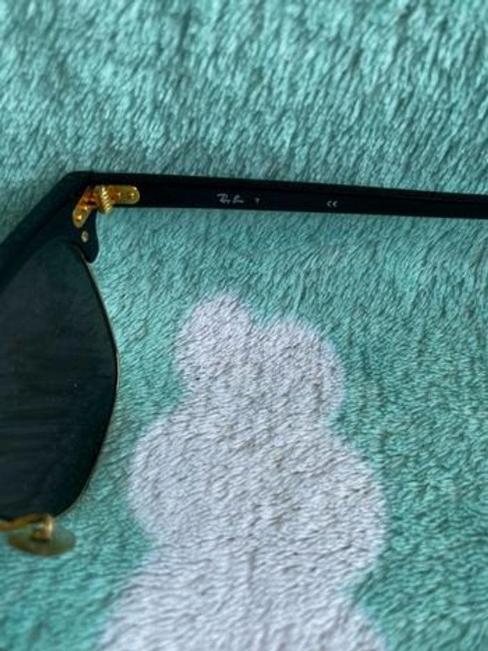 Lunettes de soleil Ray-ban Clubmaster comme neuf - photo numéro 2