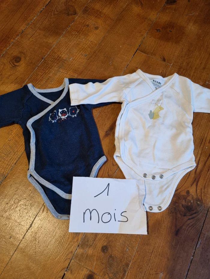 2 bodies 1 mois - photo numéro 1