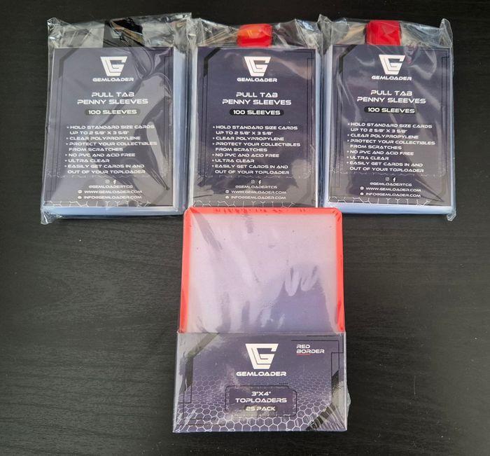 Lot de 300 sleeves + 25 Toploaders - photo numéro 1