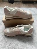 New balance 574 homme taille 45 rose et beige