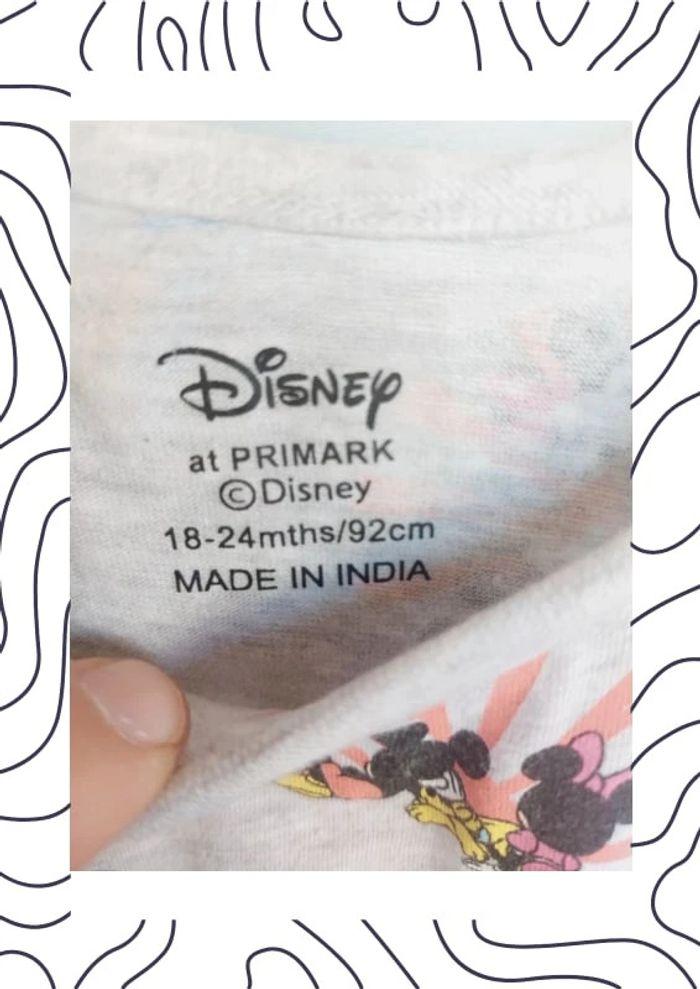 Combishort / barboteuse Disney by Primark 18 / 24 mois - photo numéro 2