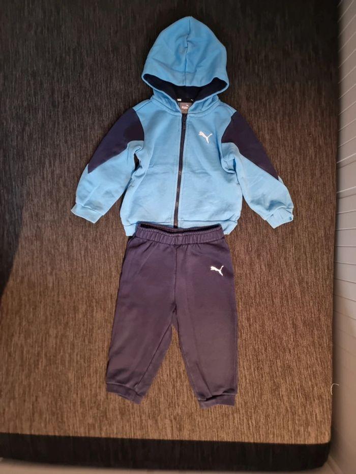 Gilet zippée et pantalon jogging 12 mois - photo numéro 1