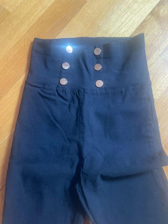 Lot de 2 pantalons shein - photo numéro 3