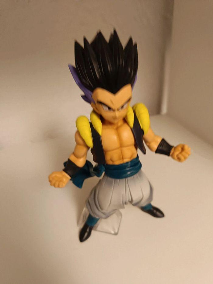 Figurine dragon ball gotenks - photo numéro 2