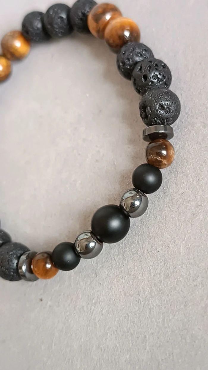 Bracelet homme ou mixte , perles noires et oeil de tigre - photo numéro 2