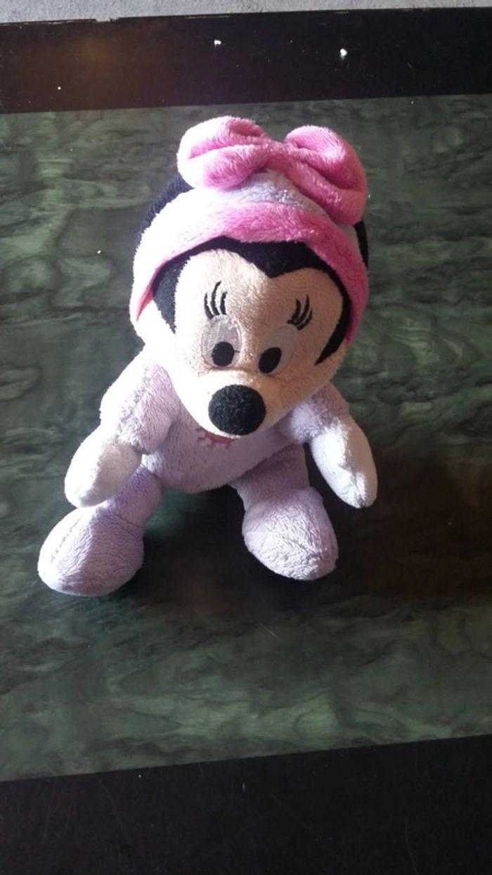 Peluche doudou minnie - photo numéro 1