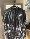 Veste Nike taille XS