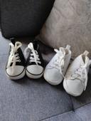 Lot 2 paires chaussures souples bébé 9/12 mois