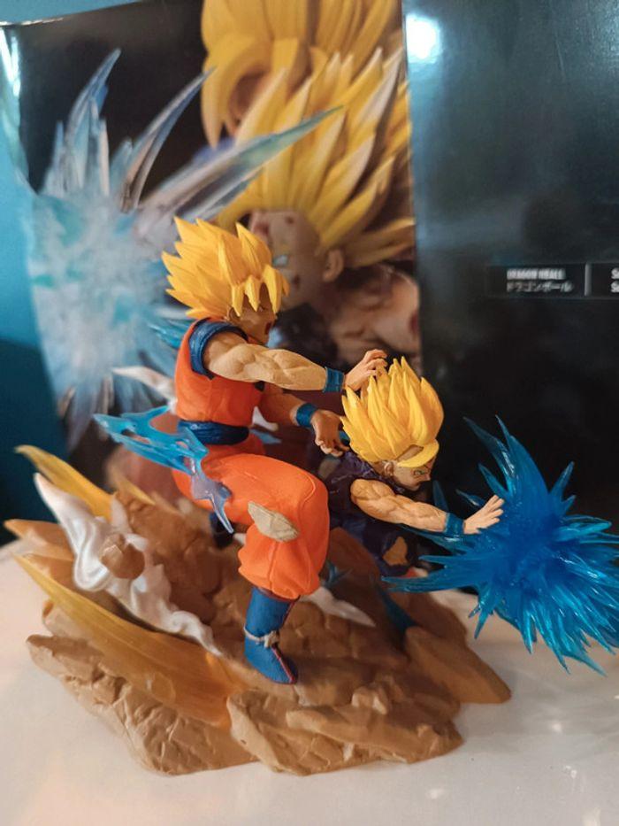 Dragon Ball Z Goku et Gohan - photo numéro 3