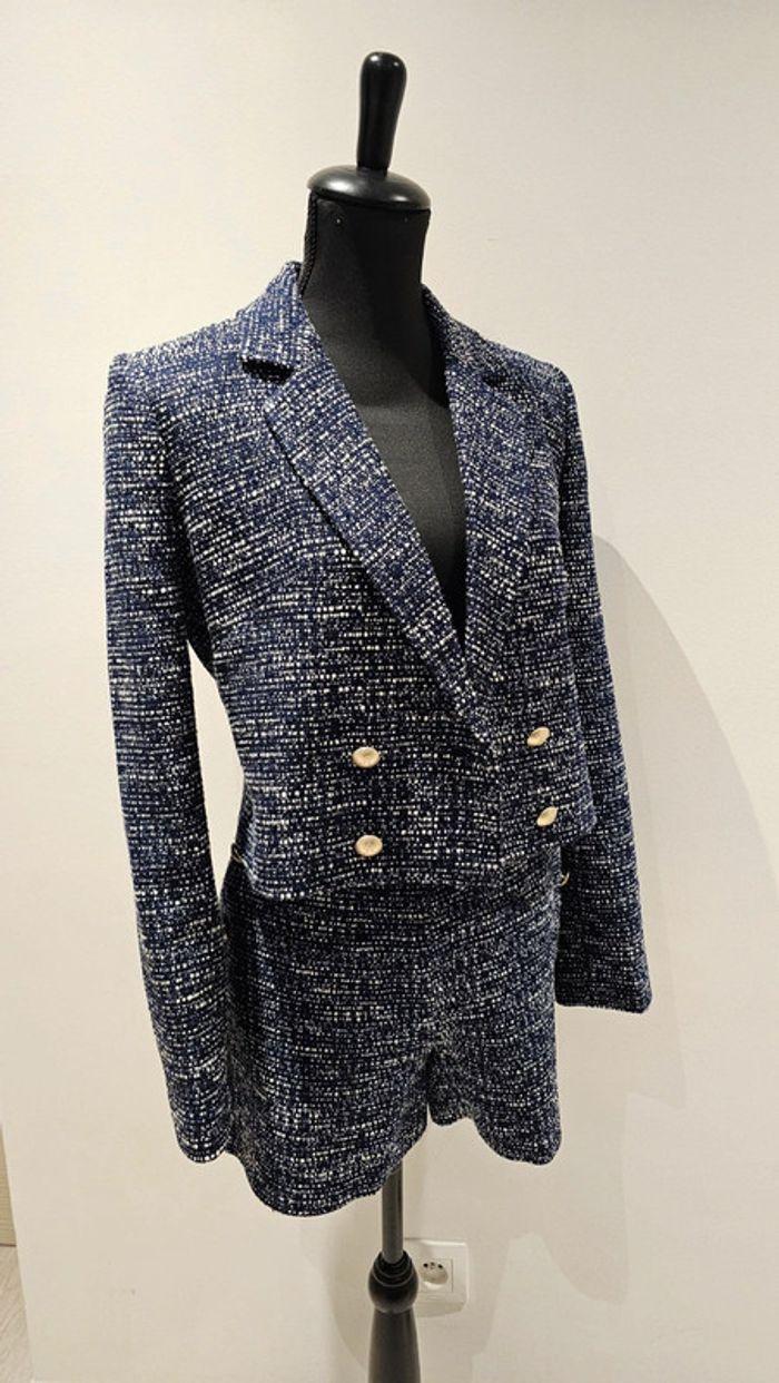 Ensemble tailleur short blazer tweed bleu Naf Naf - photo numéro 5