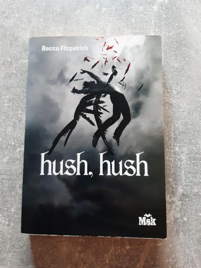 Hush, hush - photo numéro 1