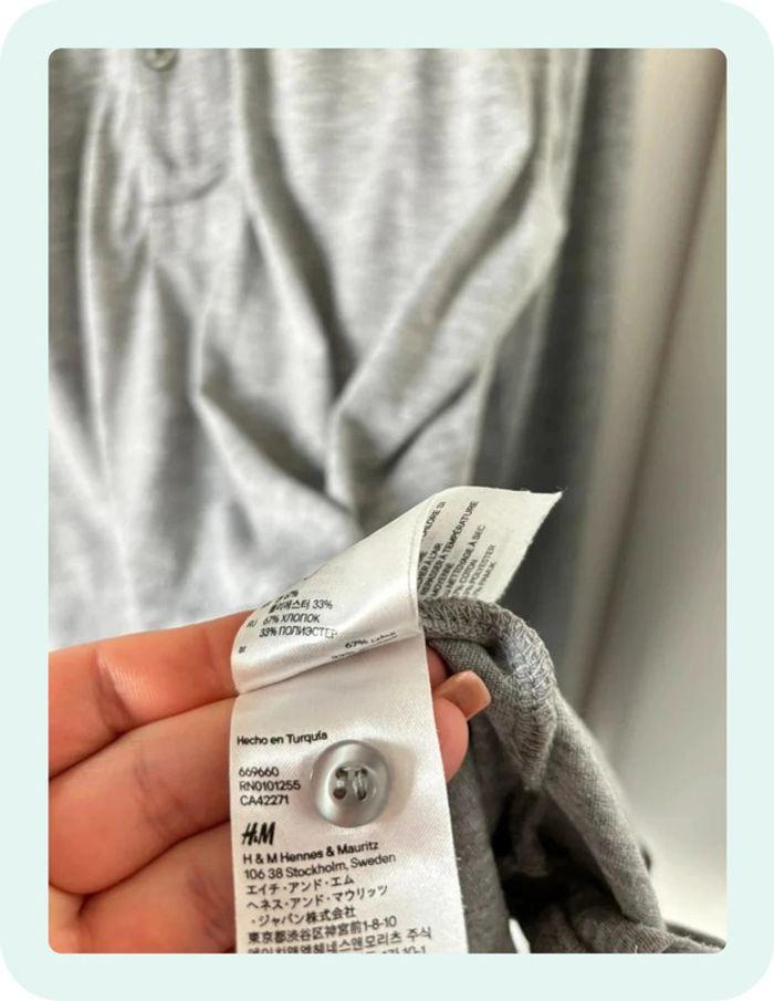 Pull léger gris avec boutons - photo numéro 4