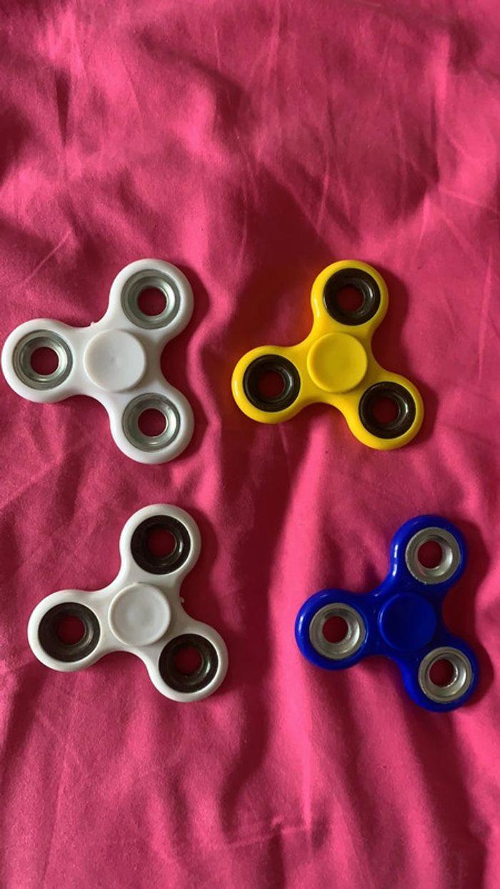 4 spinners - photo numéro 2