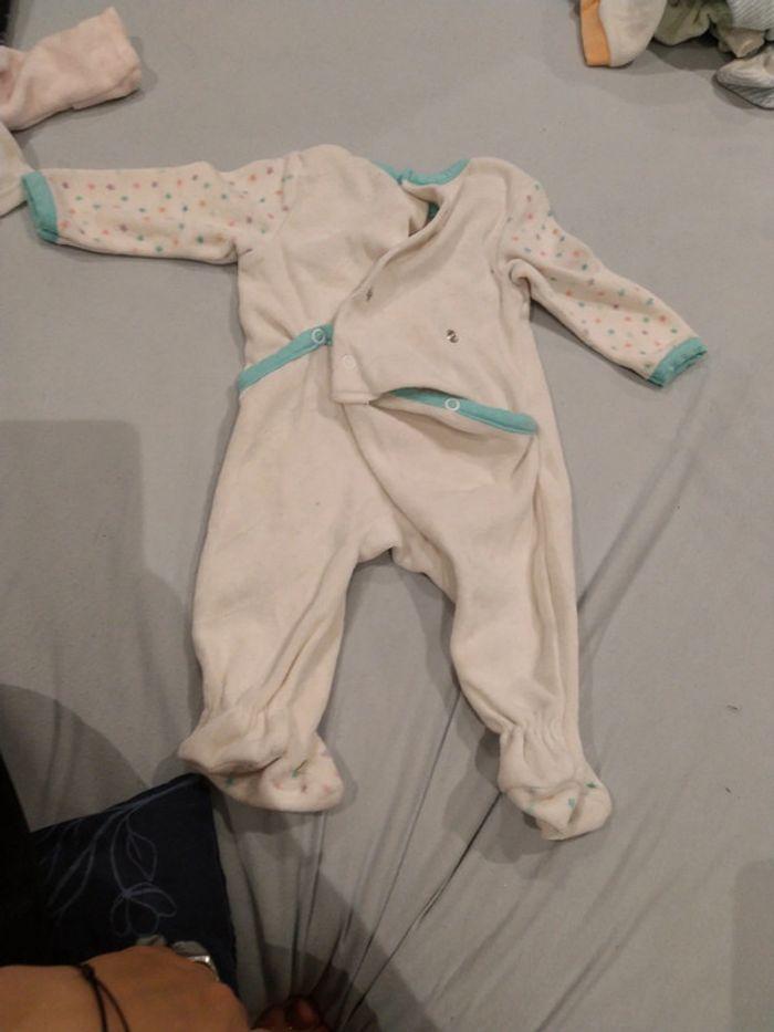 Lot de 2 pyjama 3 mois très bon état - photo numéro 6