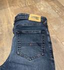 Superbe jean Tommy Hilfiger 12 ans Dark blue