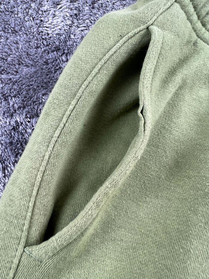 👕 Pantalon Jogging Nike logo brodé Vert Taille M 👕 - photo numéro 15