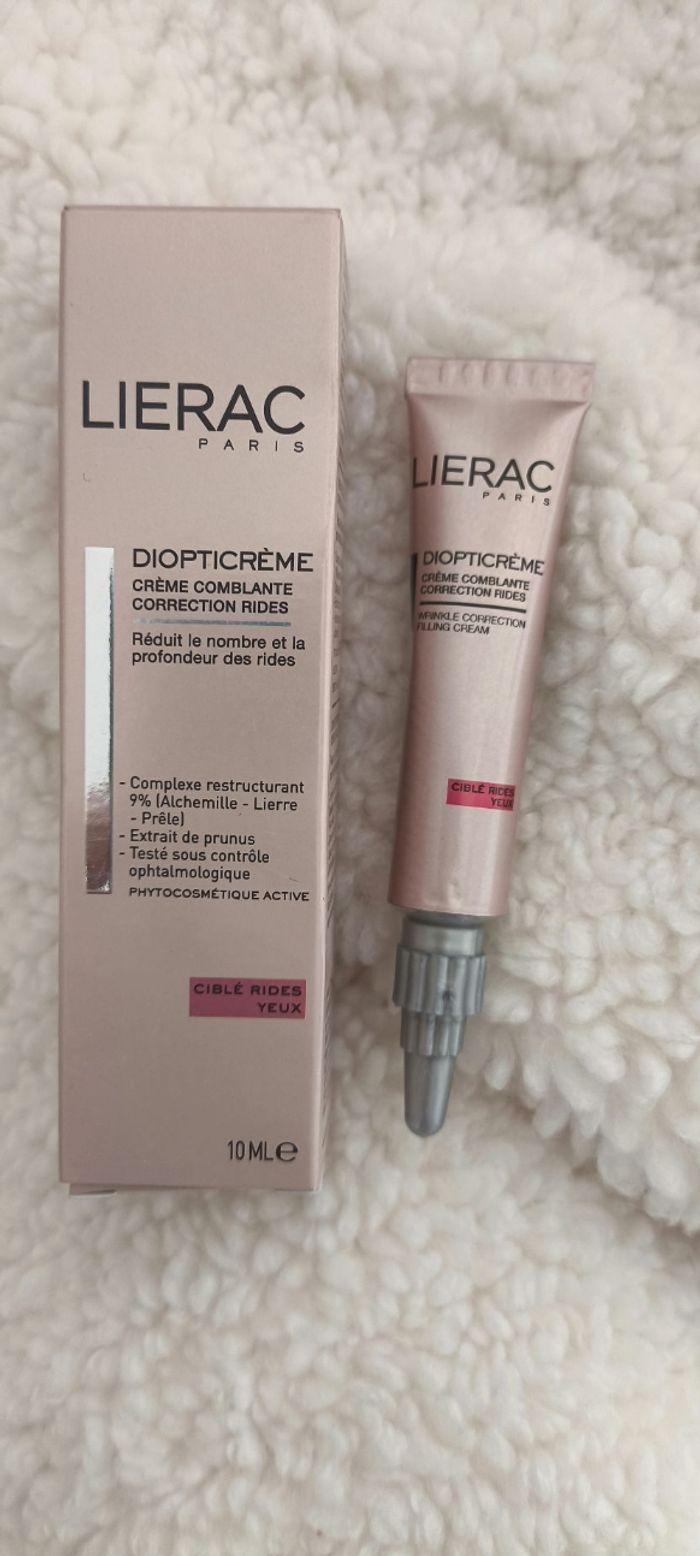 Contour des yeux lierac antirides