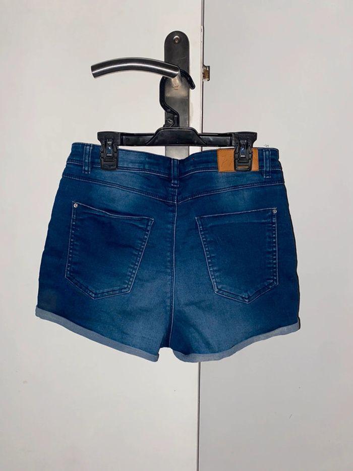 Short taille basse taille 40 - photo numéro 2