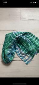 Foulard petite écharpe fine  bleu vert tendance 2023